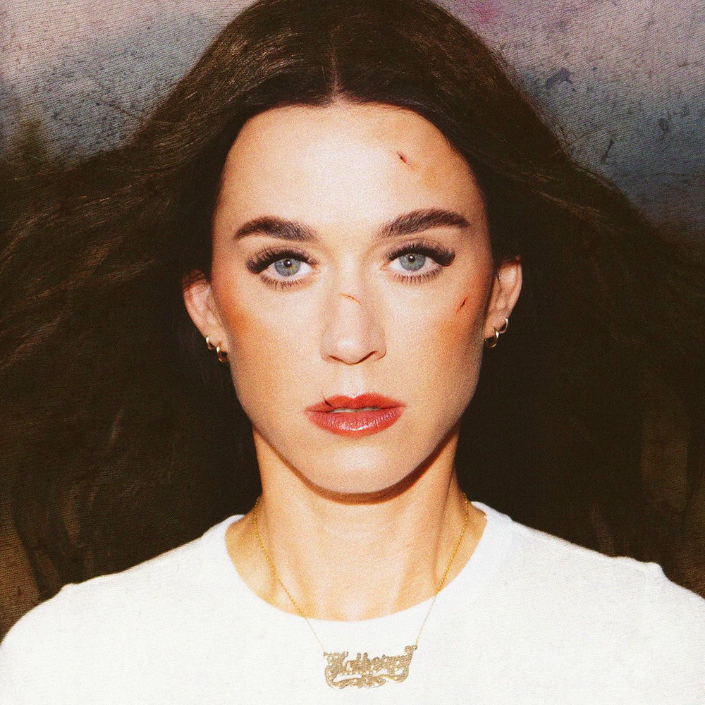 Katy Perry — صورة الفنان، مقال عن The One That Got Away بتردد 432 هرتز | 432hz-converter.com