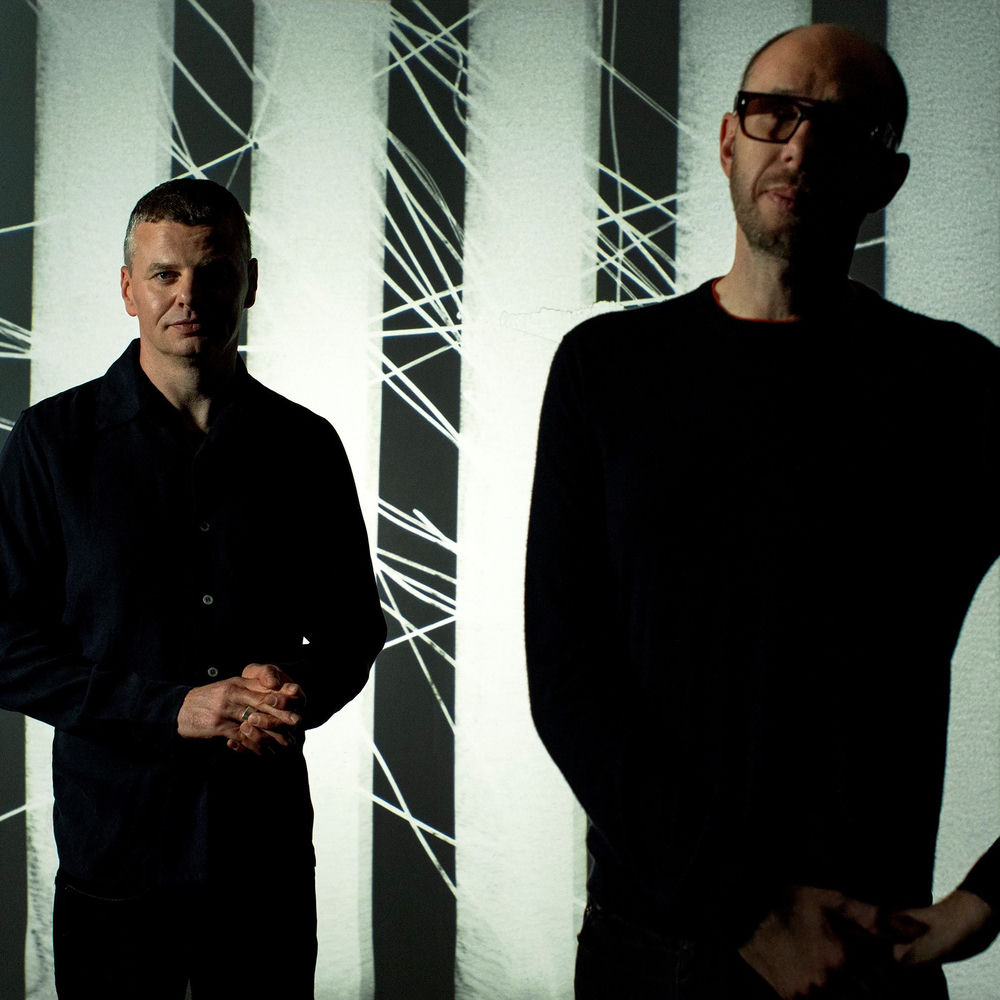The Chemical Brothers — artist photo, article on Go Radio Edit 81431557 in 432 Hz | 432hz-converter.com